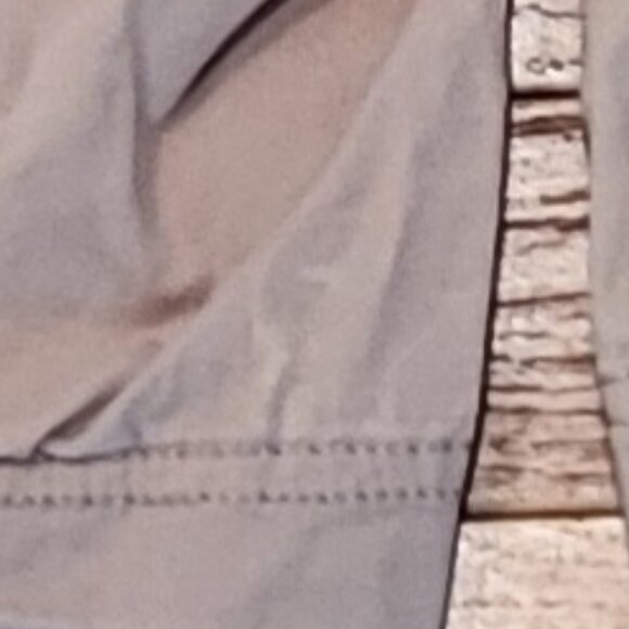 Athleta Coastal Cargo Convertible Hiking Shorts - Tan - Size 4 - Picture 9 of 9